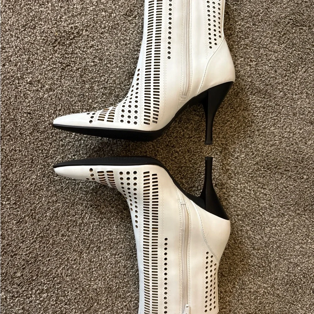 Apostrophe Ivory Perforated Ankle Boots - Picture 6 of 6